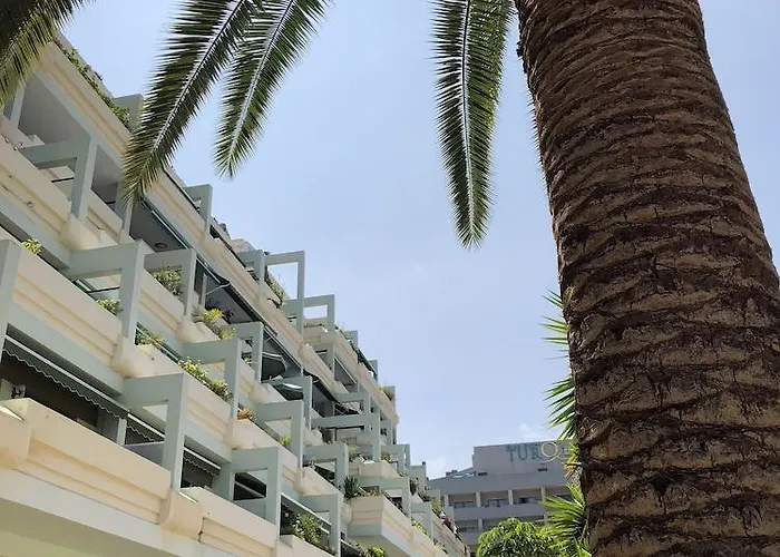 Bahia Playa Aparthotel