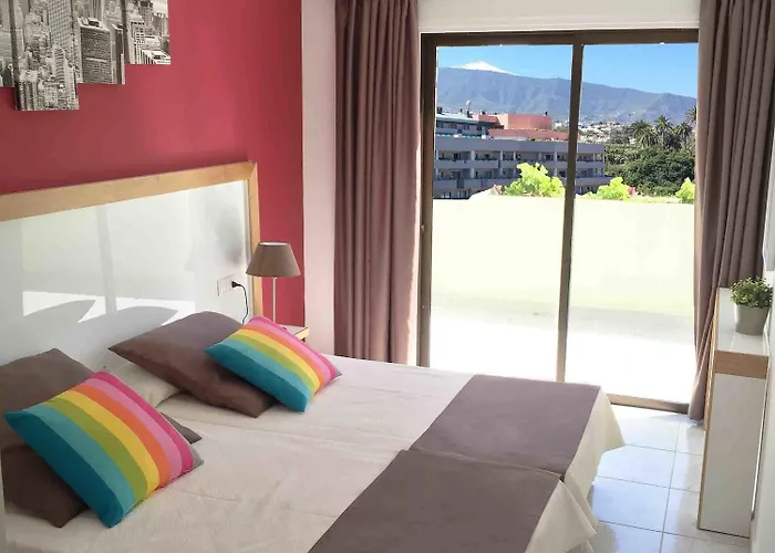 Bahia Playa Aparthotel 3*